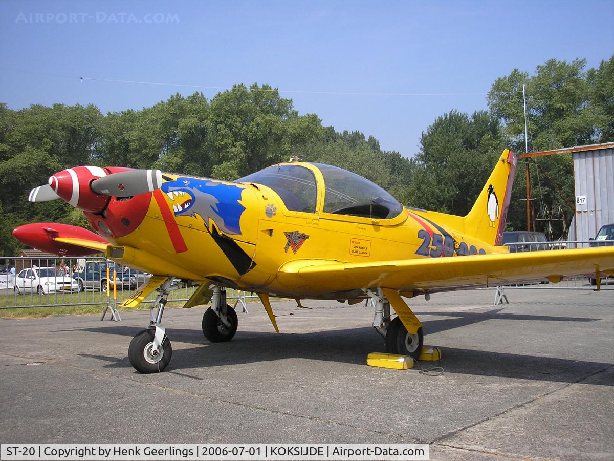 ST-20, SIAI-Marchetti SF-260MB C/N 10-20, Belgian Defence Day - Koksijde 2006