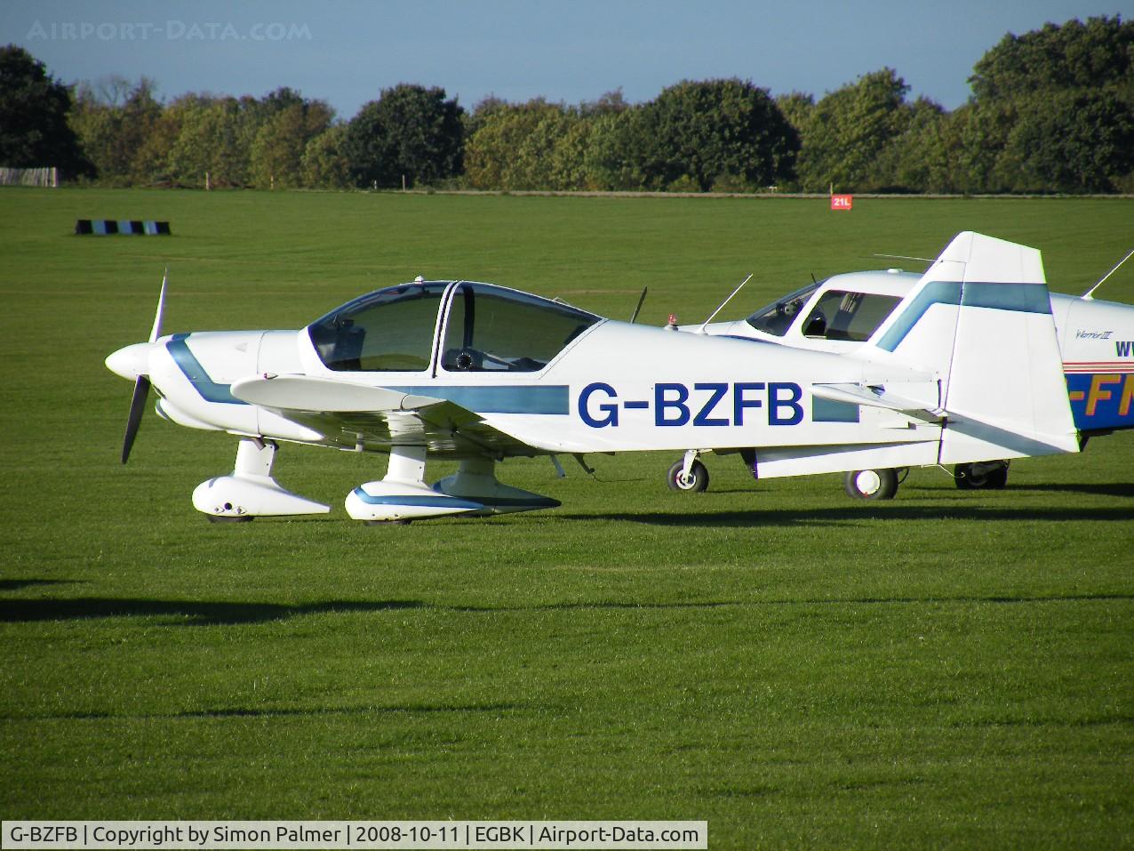 G-BZFB, 1979 Robin R-2112 Alpha C/N 175, Robin R2112 visiting Sywell