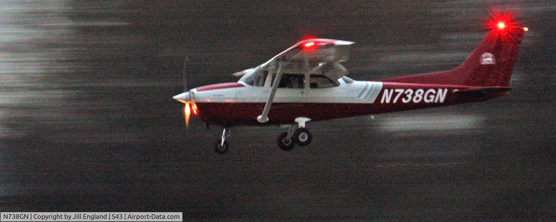 N738GN, 1977 Cessna 172N C/N 17269967, Landing just after sunset in October 2008