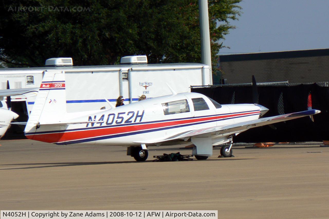 N4052H, 1980 Mooney M20J 201 C/N 24-1022, At Alliance - Fort Worth