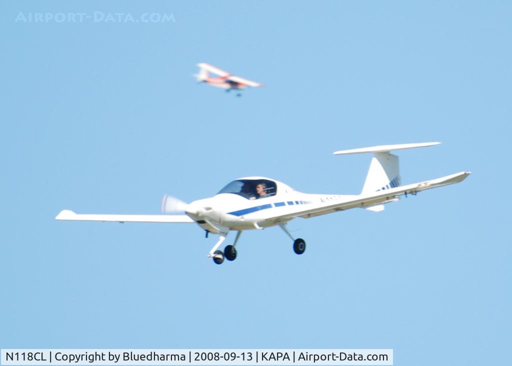 N118CL, 1998 Diamond DA-20C-1 Eclipse C/N C0018, On approach to 17R.