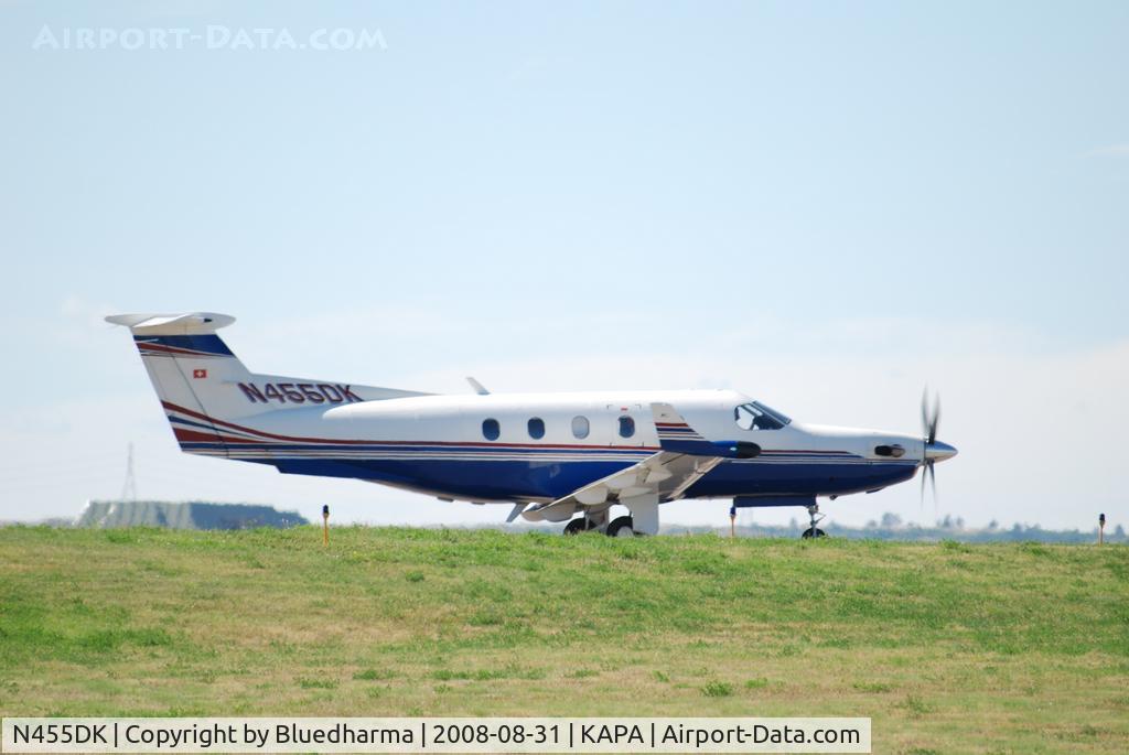 N455DK, 1998 Pilatus PC-12/45 C/N 194, Position and Hold for 17L.