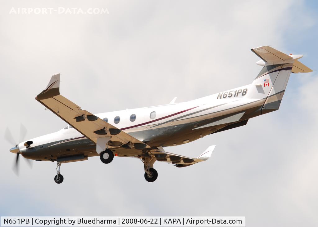 N651PB, 2005 Pilatus PC-12/45 C/N 651, On approach to 17L.