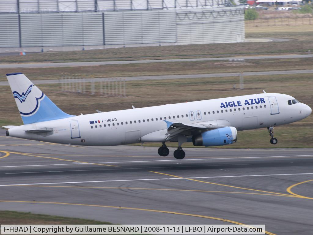 F-HBAD, 1995 Airbus A320-233 C/N 561, Landing 14R