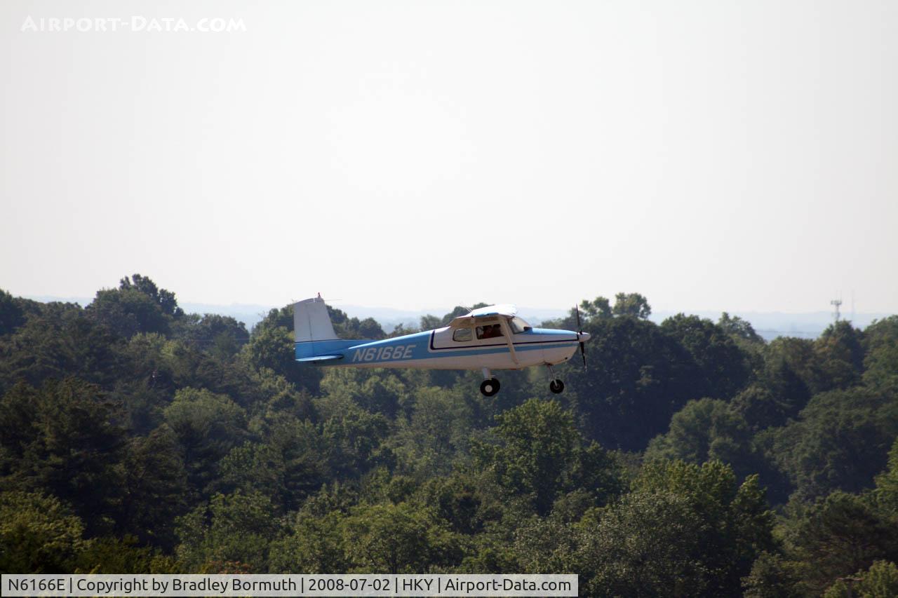 N6166E, 1958 Cessna 172 C/N 46266, A great day to take pictures.