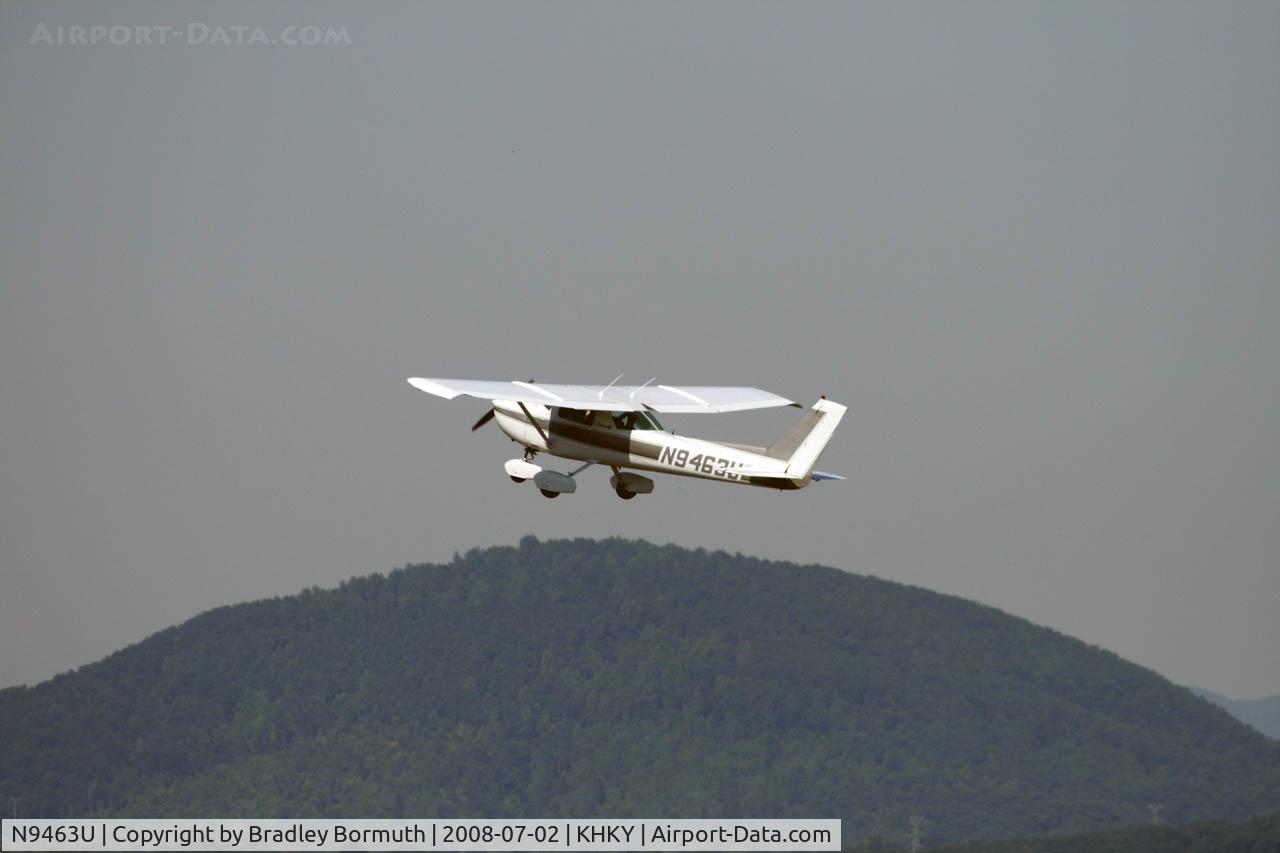 N9463U, 1976 Cessna 150M C/N 15078411, A great day to take pictures.