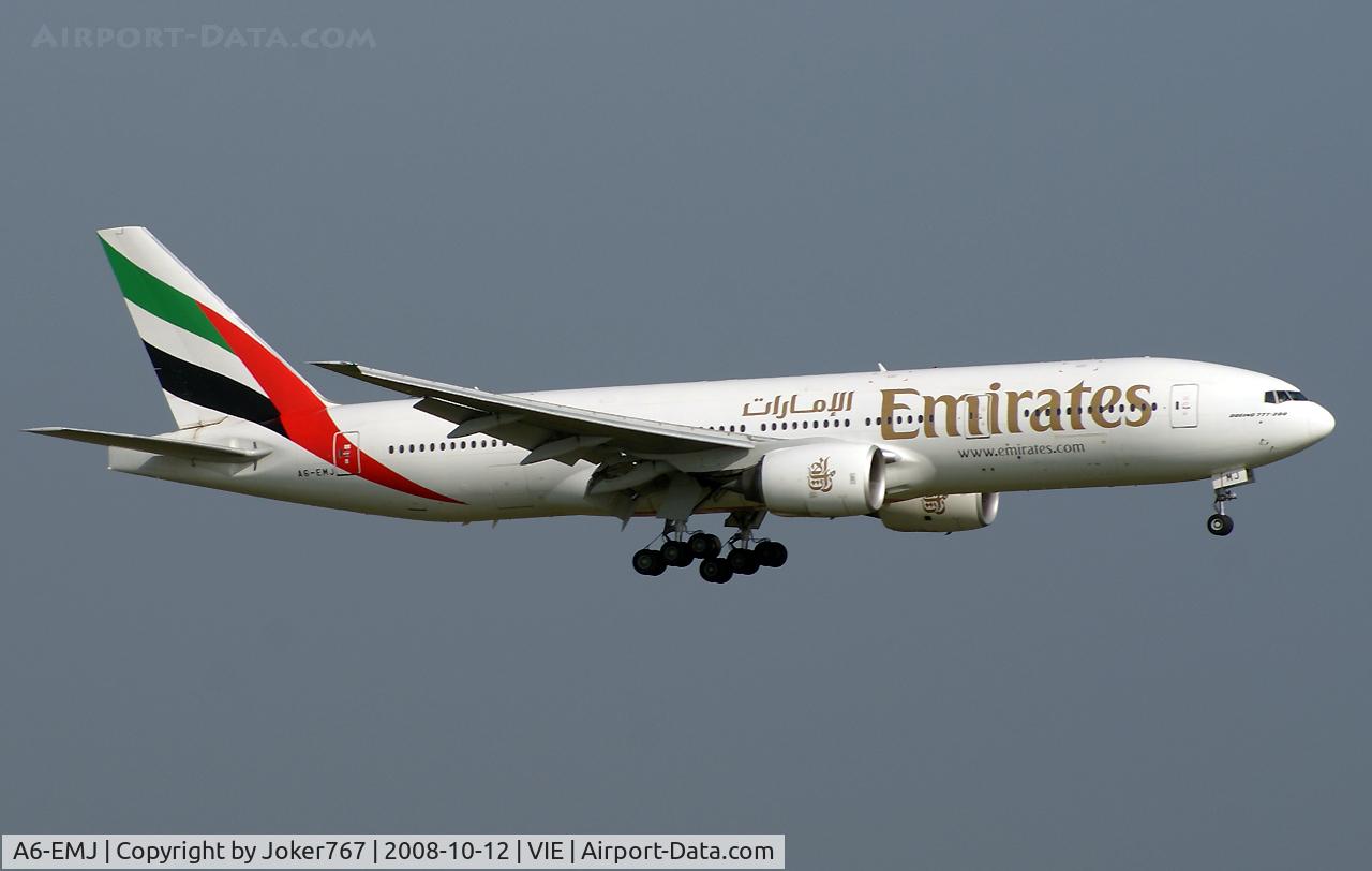 A6-EMJ, 1997 Boeing 777-21H/ER C/N 27253, Emirates Boeing 777-21H(ER)