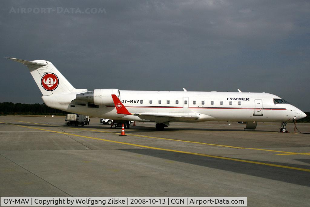 OY-MAV, 2000 Canadair CRJ-200LR (CL-600-2B19) C/N 7386, visitor