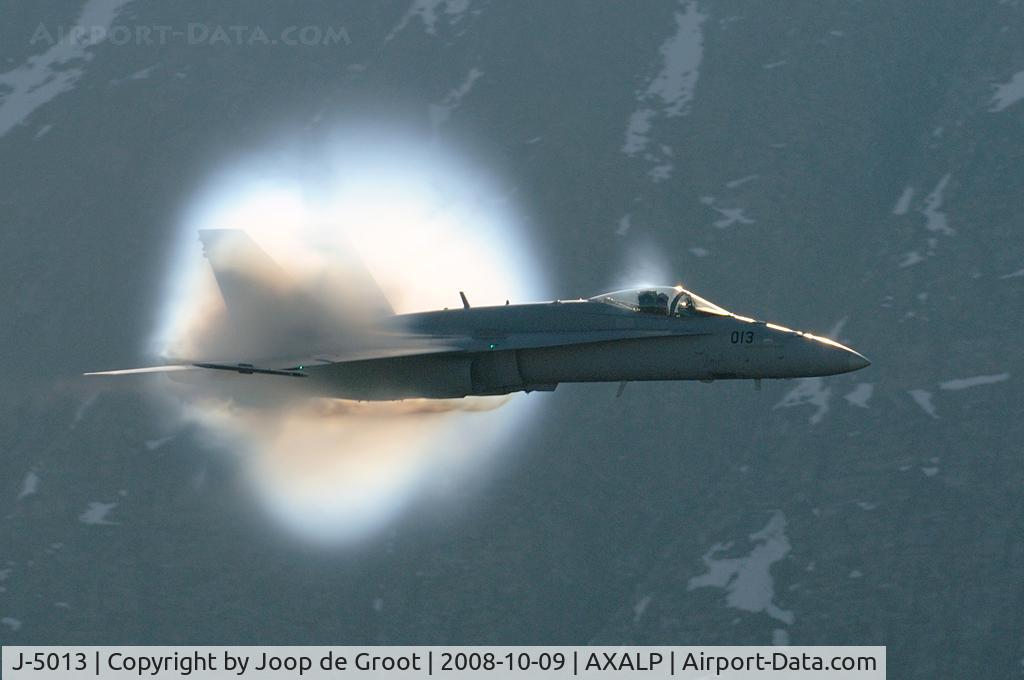 J-5013, McDonnell Douglas F/A-18C Hornet C/N 1357/SFC013, These are the effects that are the highlight of the anual Axalp display! All one can say is: 