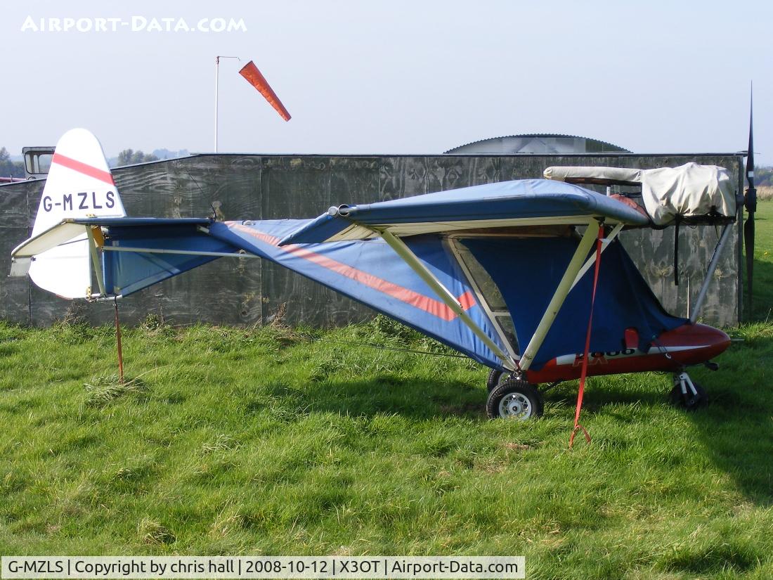 G-MZLS, 1998 Pegasus Cyclone AX2000 C/N 7428, private