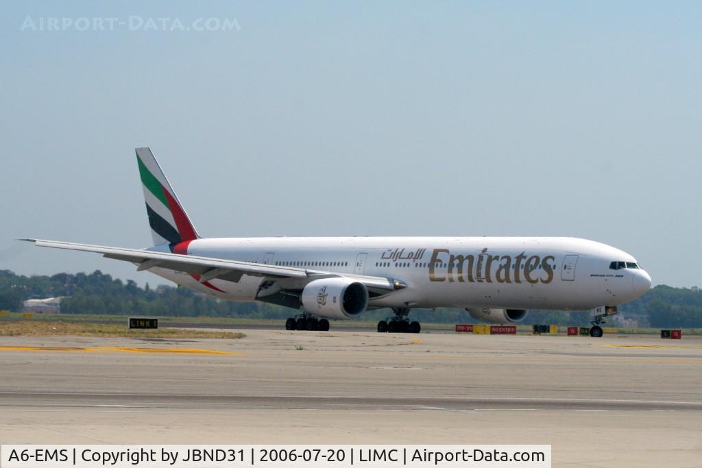 A6-EMS, 2002 Boeing 777-31H C/N 29067, Boeing 777-31H
