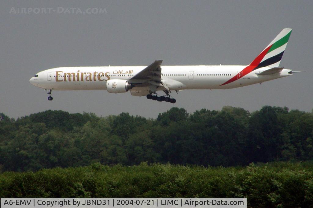 A6-EMV, 2003 Boeing 777-31H C/N 28687, Boeing 777-31H