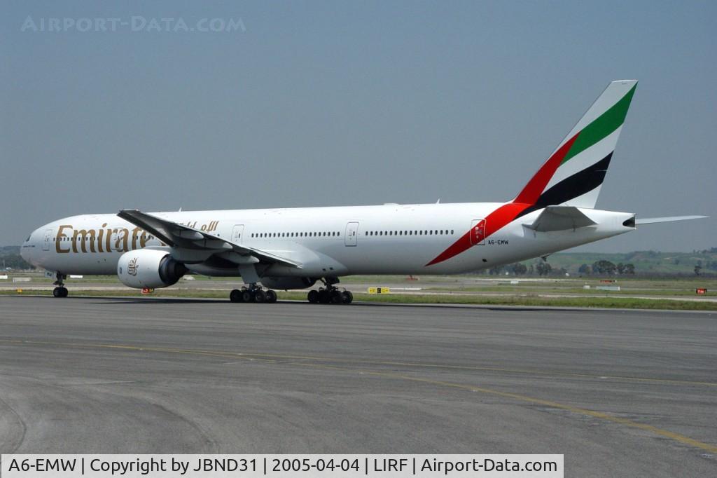 A6-EMW, 2003 Boeing 777-31H C/N 32700, Boeing 777-31H