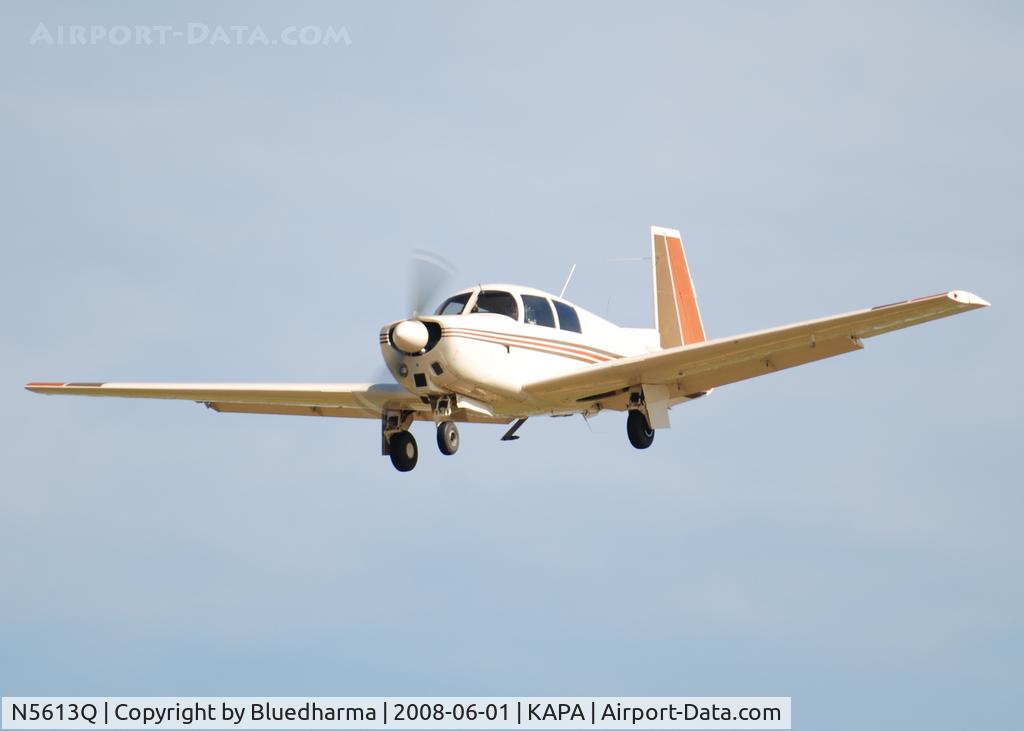 N5613Q, 1965 Mooney M20C Ranger C/N 3005, On final approach to 17L.