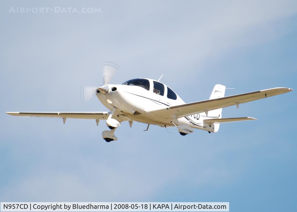 N957CD, 2006 Cirrus SR22 C/N 1835, On Final Approach to 17L.