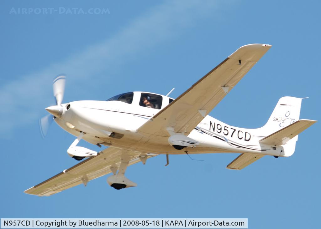 N957CD, 2006 Cirrus SR22 C/N 1835, On Final Approach to 17L.