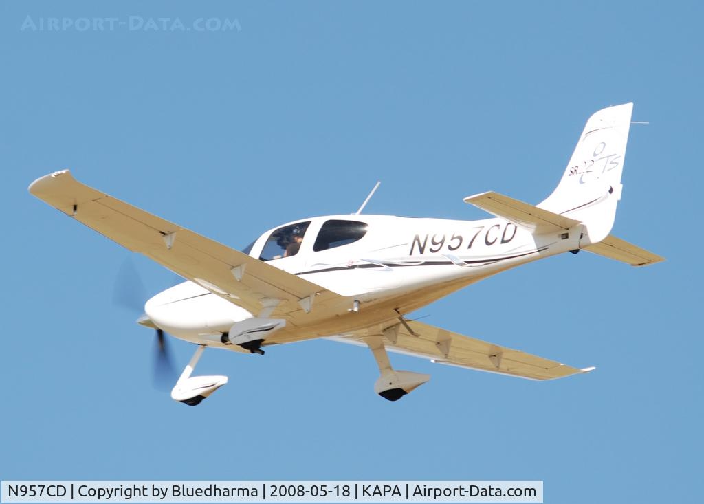 N957CD, 2006 Cirrus SR22 C/N 1835, On Final Approach to 17L.