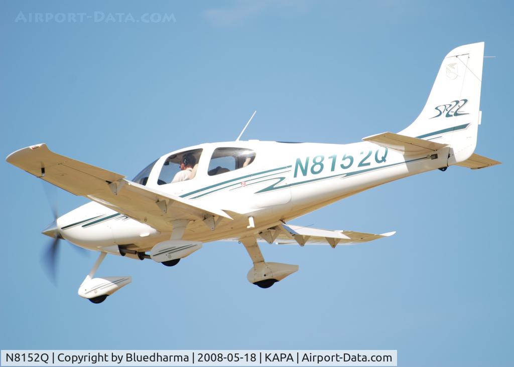 N8152Q, Cirrus SR22 C/N 0793, On Final Approach to 17L.