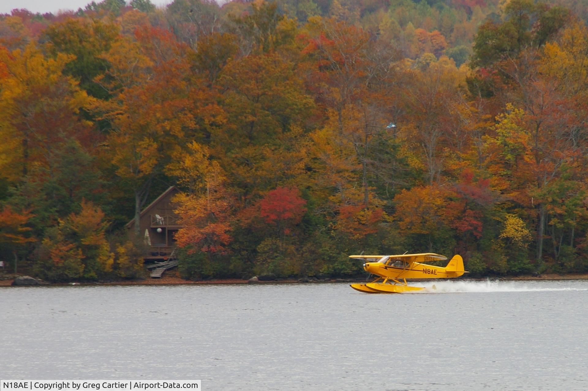 N18AE, 2006 American Legend AL11 C/N AL-1037, Touch and gos Lake Pocotopaug East Hampton CT