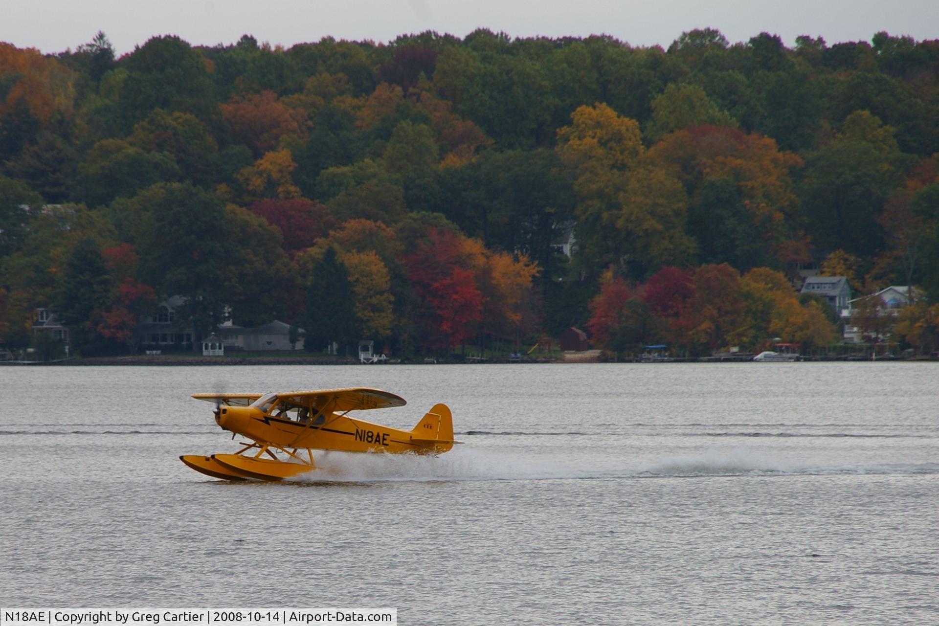 N18AE, 2006 American Legend AL11 C/N AL-1037, Touch and gos Lake Pocotopaug East Hampton CT