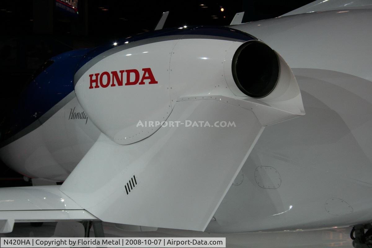 N420HA, 2003 Honda HA-420 HondaJet C/N P001, Honda HA-420 at NBAA Orlando