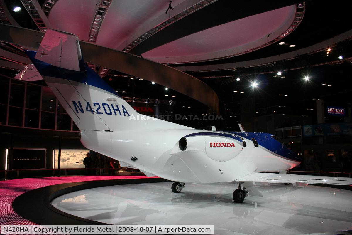N420HA, 2003 Honda HA-420 HondaJet C/N P001, Honda HA-420 at NBAA Orlando
