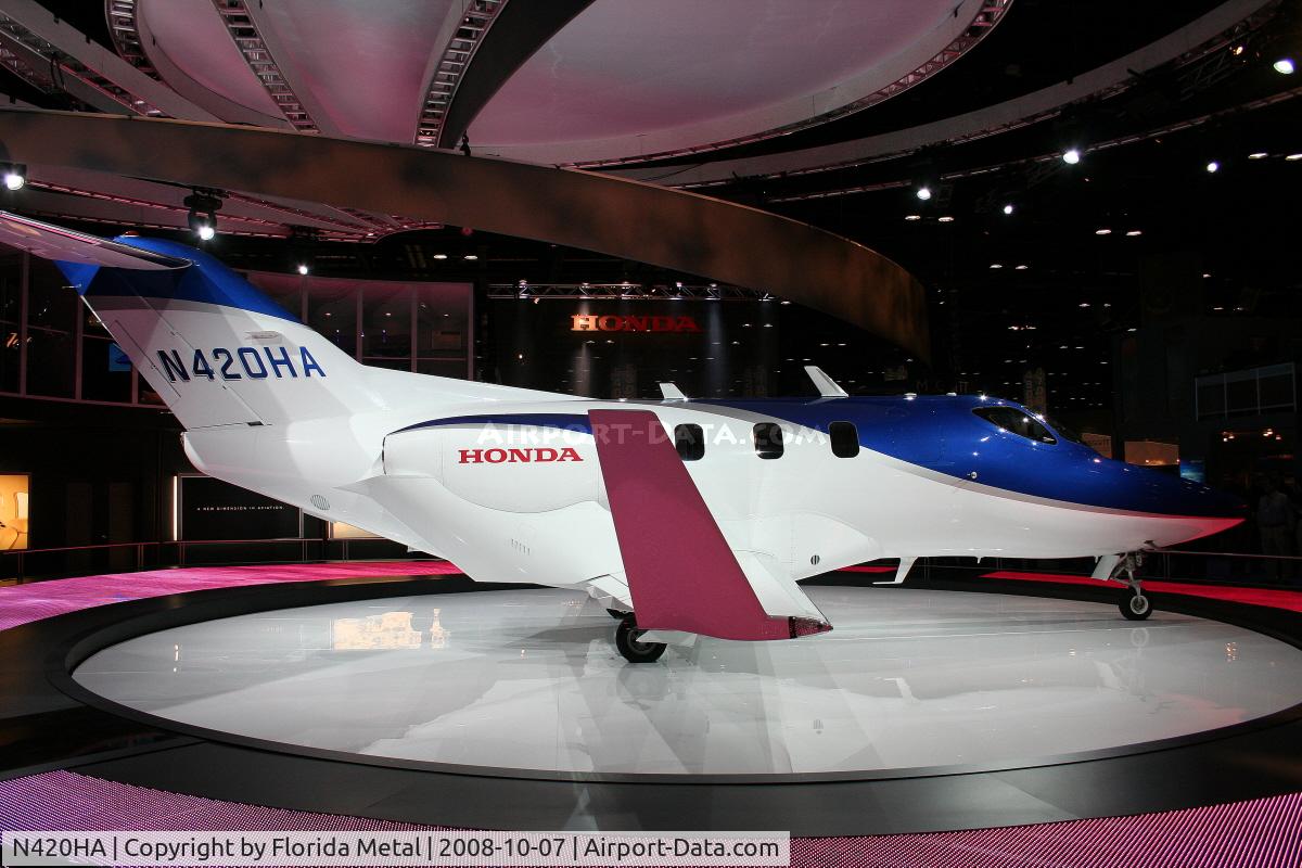 N420HA, 2003 Honda HA-420 HondaJet C/N P001, Honda HA-420 at NBAA Orlando