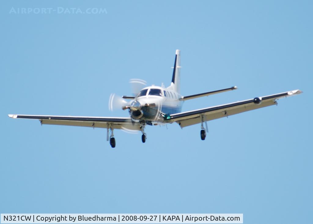 N321CW, 1999 Socata TBM-700 C/N 155, On approach to 17L.