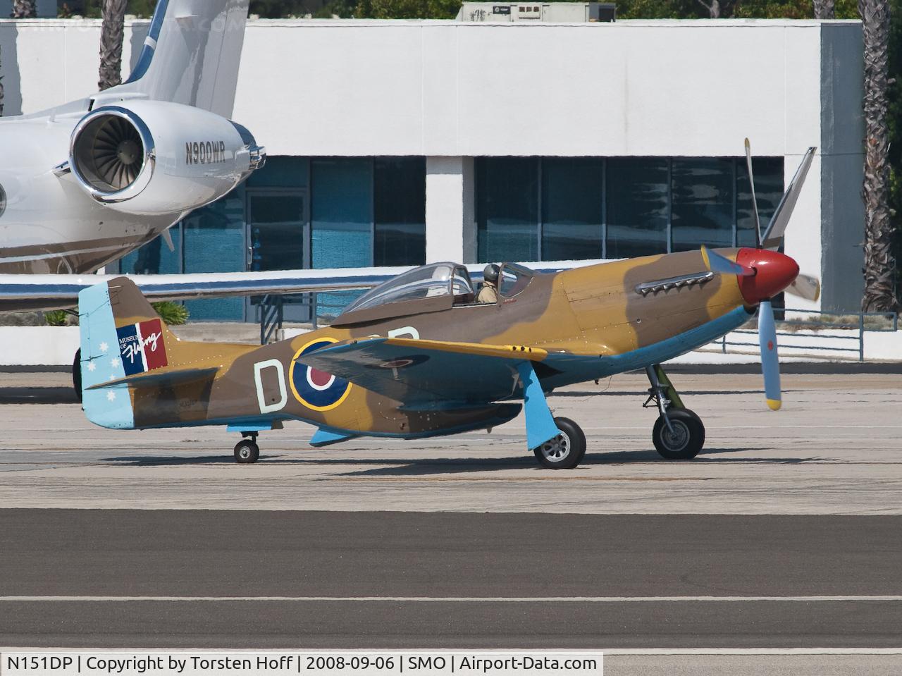 N151DP, 1944 North American P-51C Mustang C/N 111-28888, N151DP taxiing