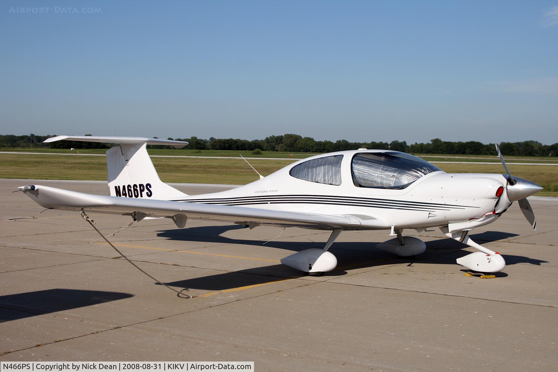 N466PS, 2005 Diamond DA-40 Diamond Star C/N 40.464, /