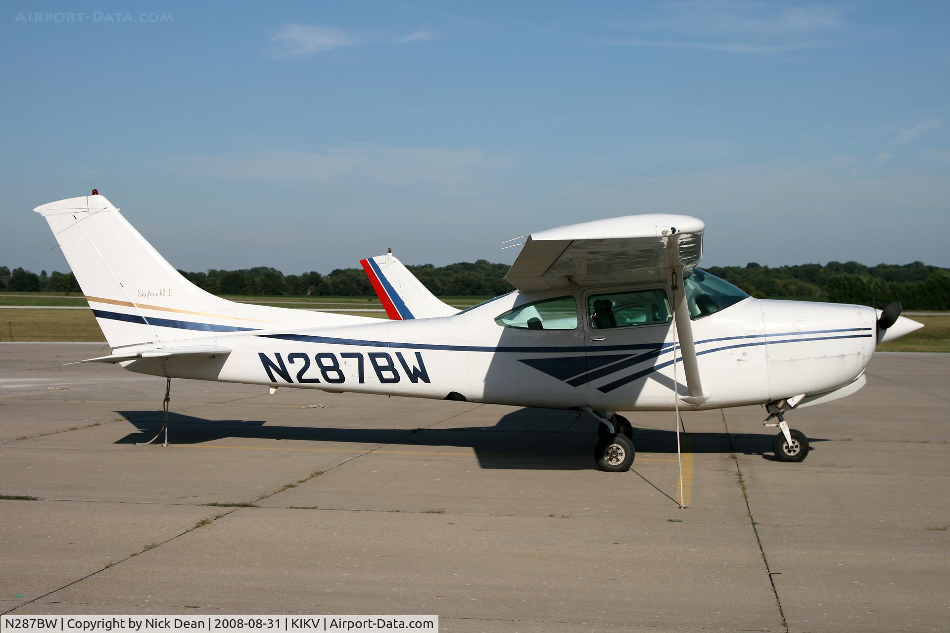 N287BW, 1979 Cessna TR182 Turbo Skylane RG C/N R18201329, /