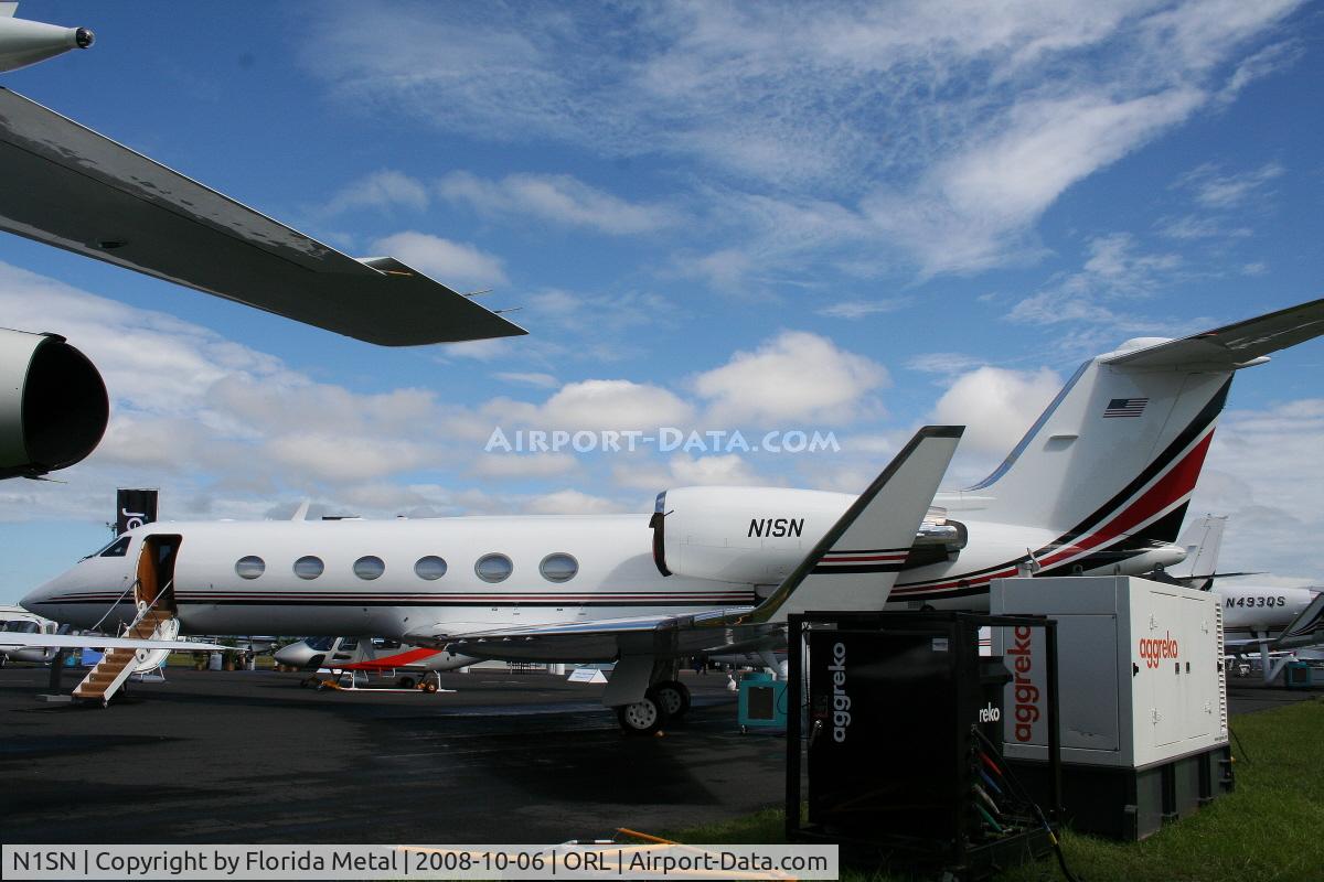 N1SN, 2000 Gulfstream Aerospace G-IV C/N 1433, Gulfstream G-IV at NBAA