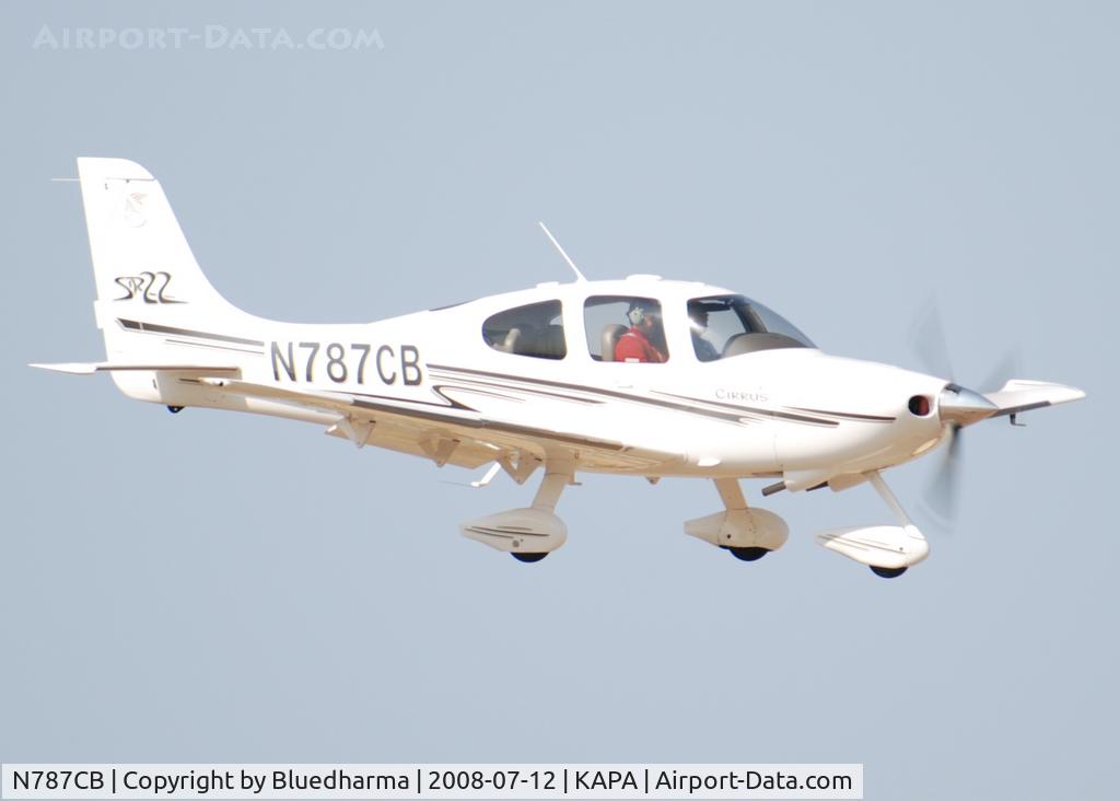 N787CB, 2003 Cirrus SR22 C/N 0787, On approach to 35R.