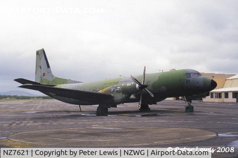 NZ7621, 1966 Hawker Siddeley HS-780 Andover C1 C/N Set 7, RNZAF - 2002