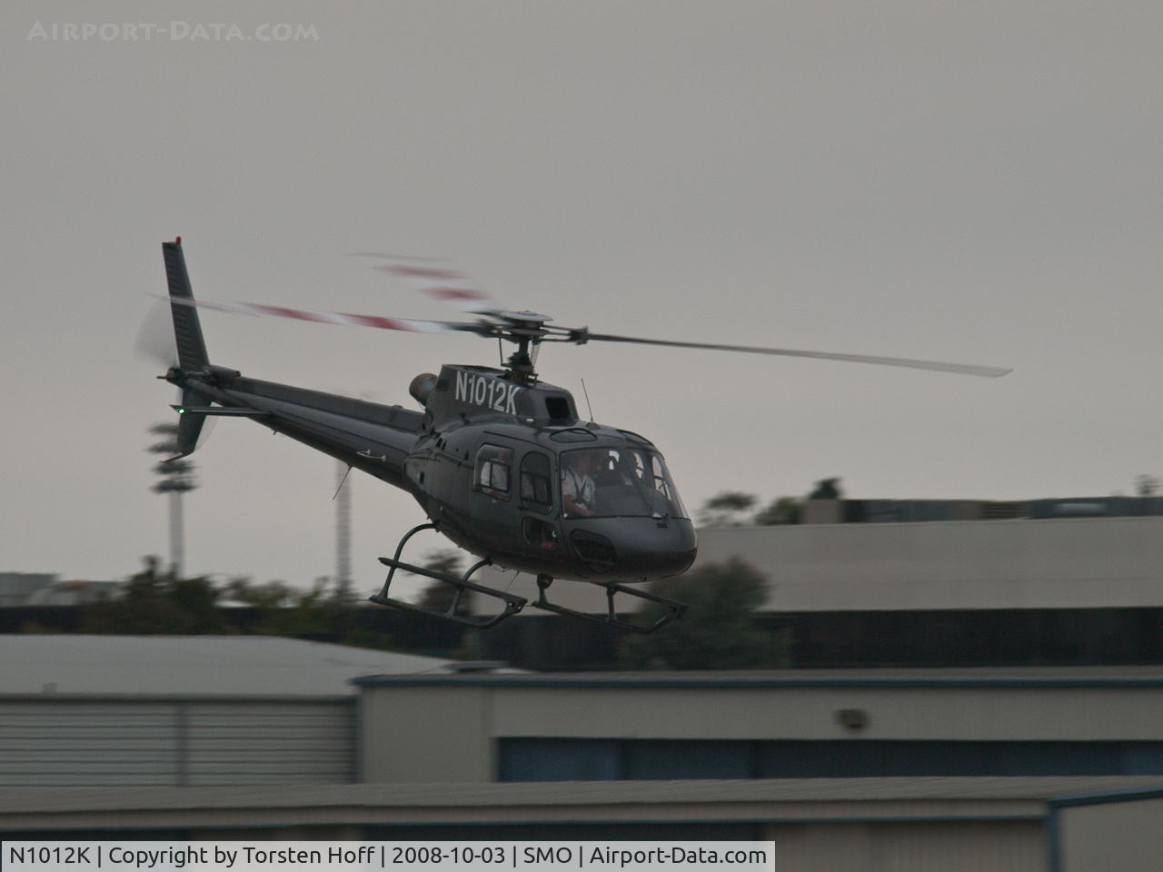 N1012K, 2006 Eurocopter AS-350B-2 Ecureuil Ecureuil C/N 4188, N1012K departing using RWY 03