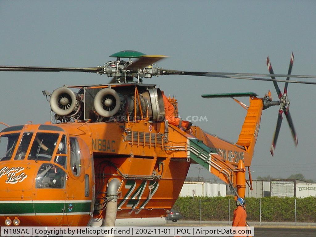 N189AC, 1997 Erickson S64E Skycrane C/N 641001, Checking for oil leaks while turning up at Brackett
