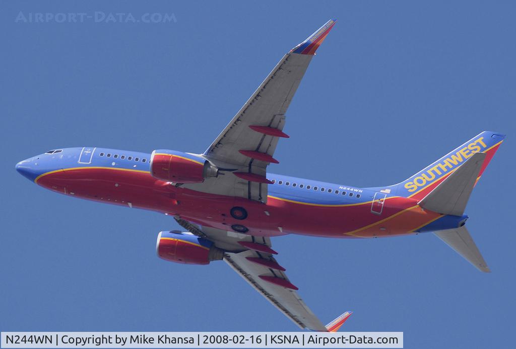 N244WN, 2006 Boeing 737-7H4 C/N 34864, Southwest B737-7H4 lifting off on a gorgeous day.
