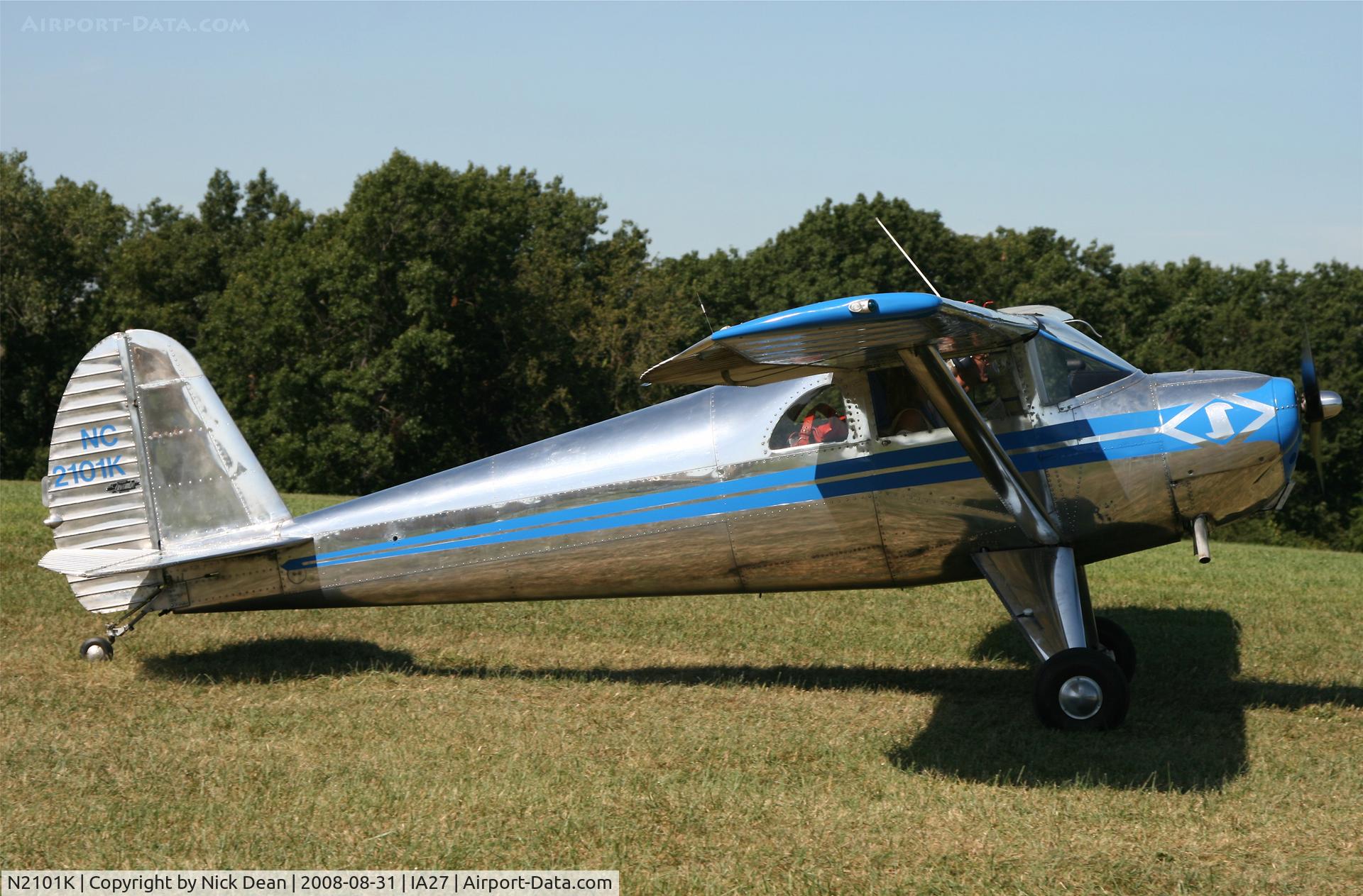 N2101K, 1947 Luscombe 8E Silvaire C/N 4828, /
