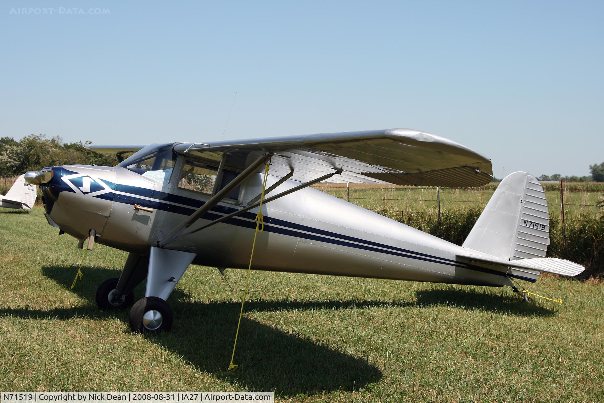 N71519, 1946 Luscombe 8A C/N 2946, /