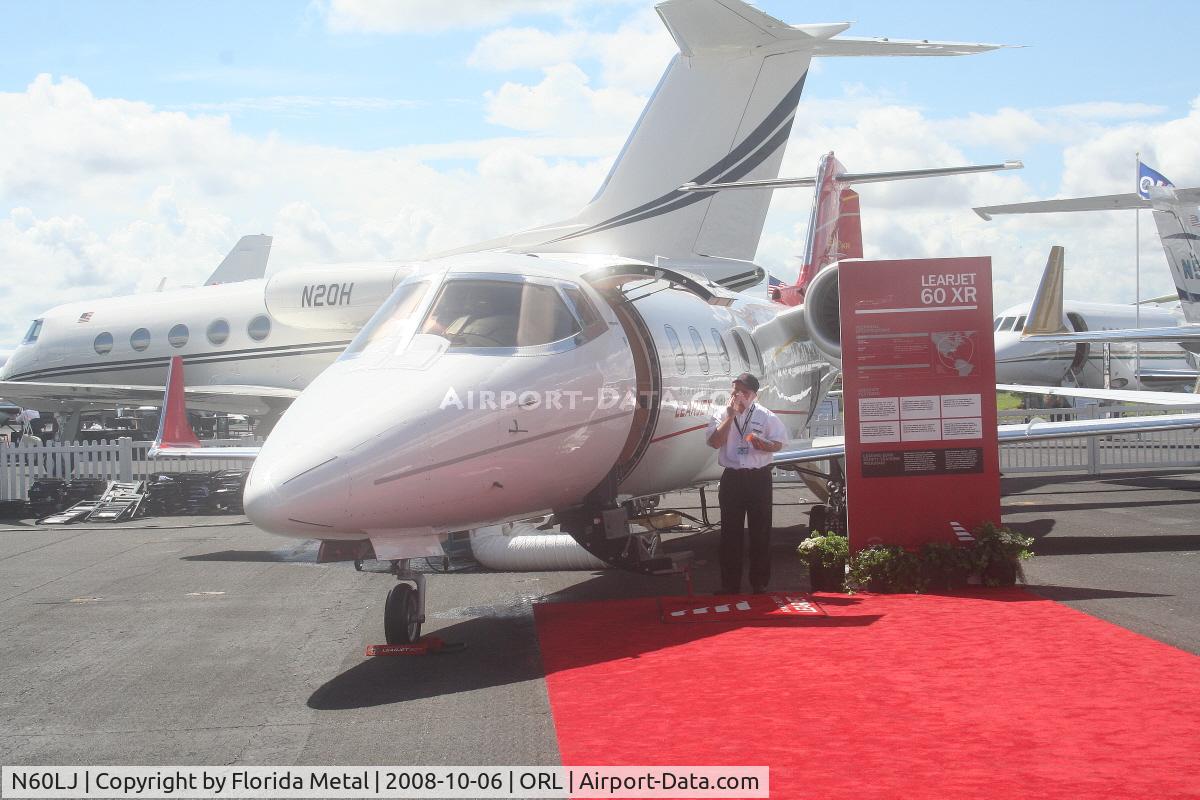 N60LJ, 2000 Learjet 60 C/N 164, Lear 60 at NBAA Bombardier Display