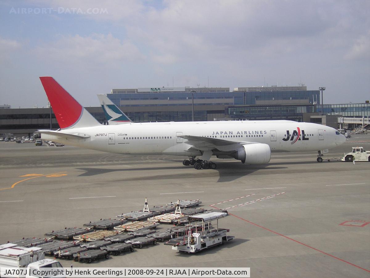 JA707J, 2004 Boeing 777-246/ER C/N 32894, Narita , JAL