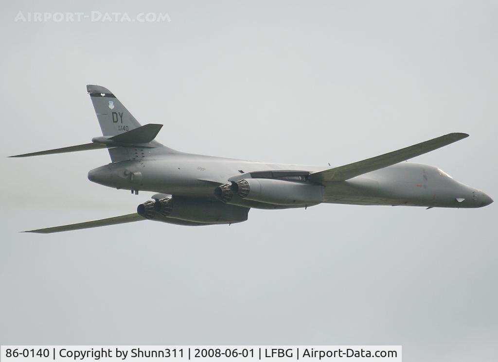 86-0140, 1986 Rockwell B-1B Lancer C/N 100, My first B-1B Lancer taken during 2 pass above the Air Force Base @ LFBG Airshow 2008... Twinkle to my father...