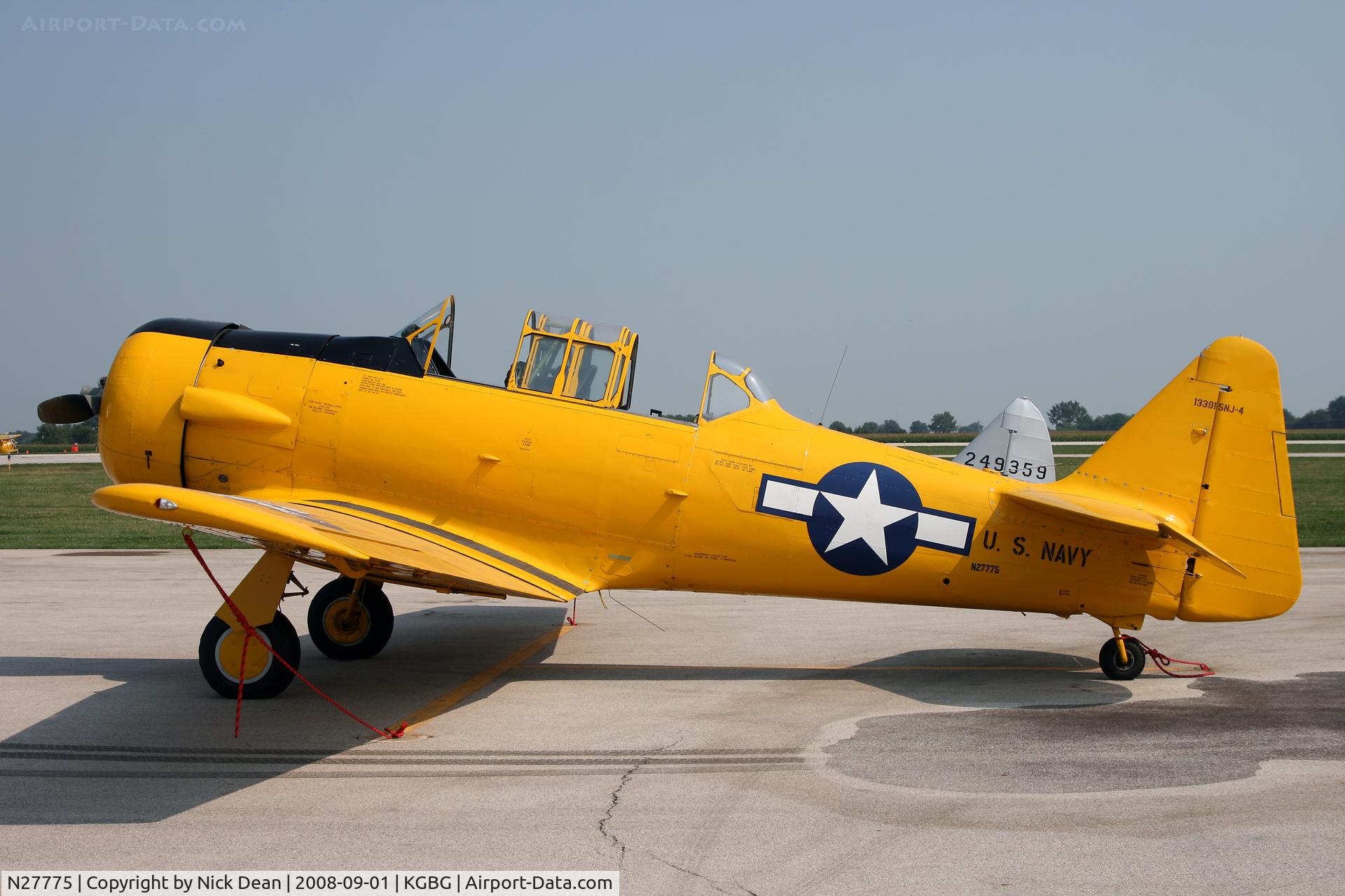 N27775, 1943 North American SNJ-4 Texan C/N 88-13391, KGBG