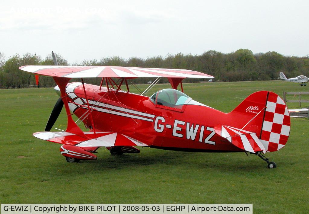 G-EWIZ, 1981 Pitts S-2S Special C/N S18, POPHAM RESIDENT