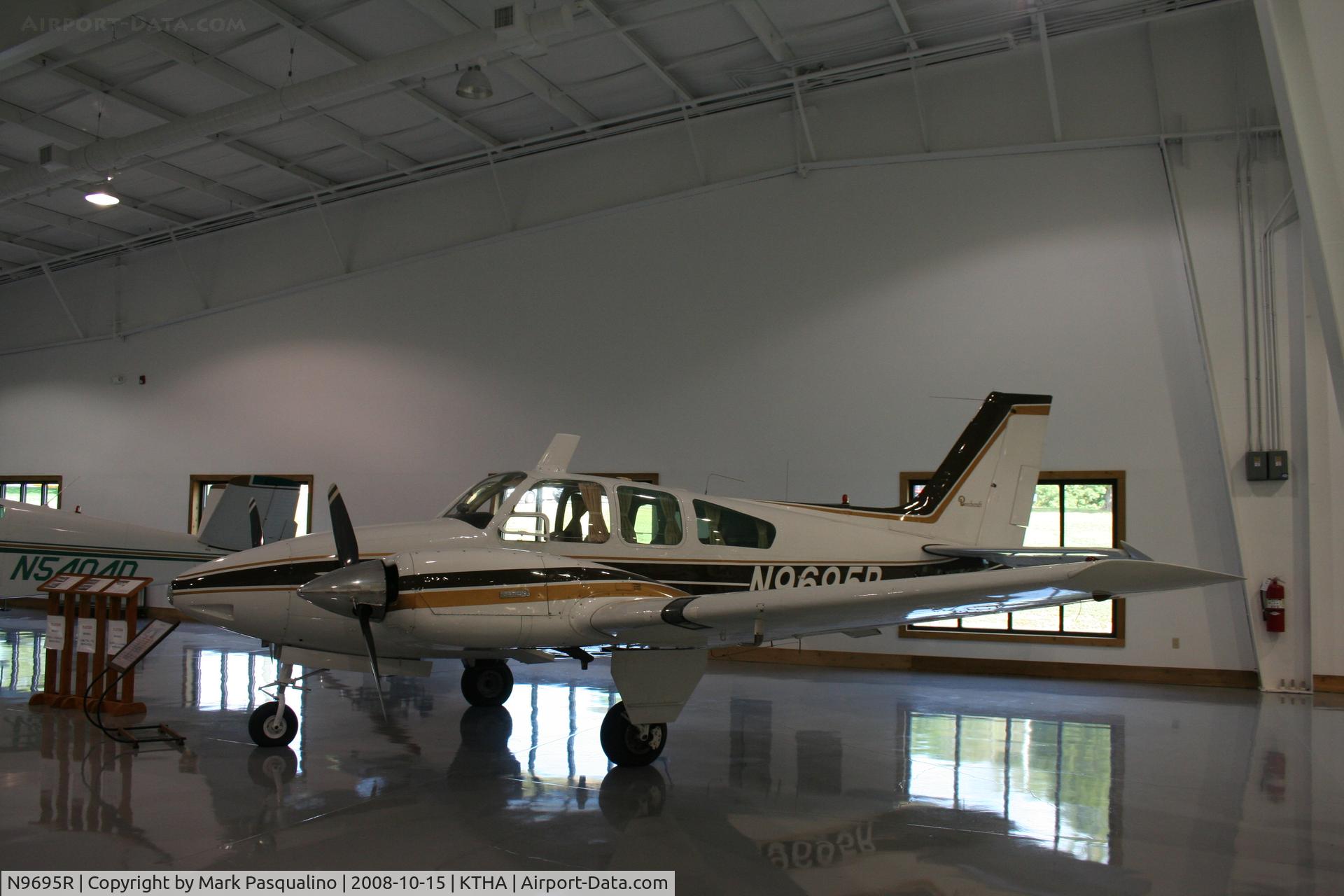 N9695R, 1960 Beech 95-55 C/N TC-1, Beech 55
