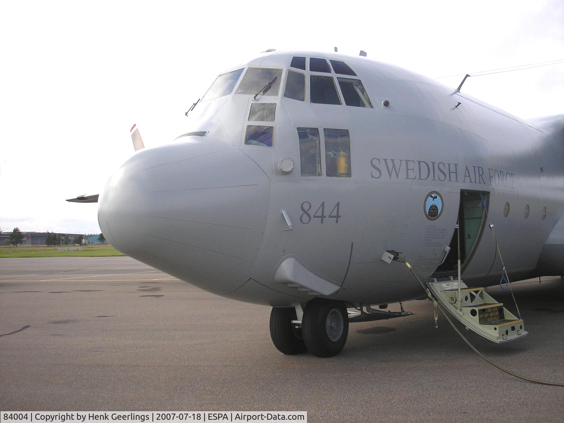 84004, Lockheed C-130H Hercules C/N 382-4881, Lulea AFB