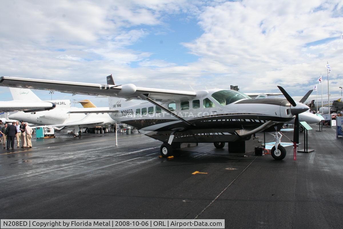 N208ED, 2010 Cessna 208B C/N 208B2162, Cessna 208 at NBAA