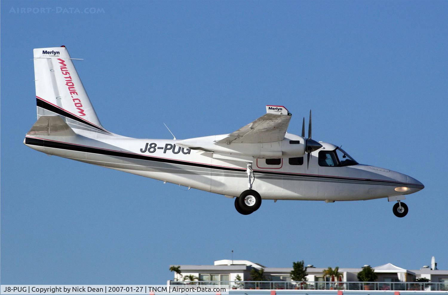 J8-PUG, Aero Commander 500 C/N 1670-18, /