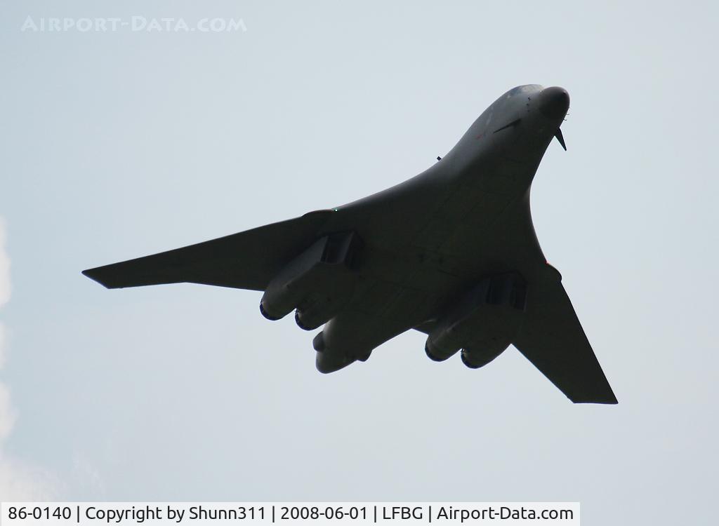 86-0140, 1986 Rockwell B-1B Lancer C/N 100, During first pass at LFBG Airshow...