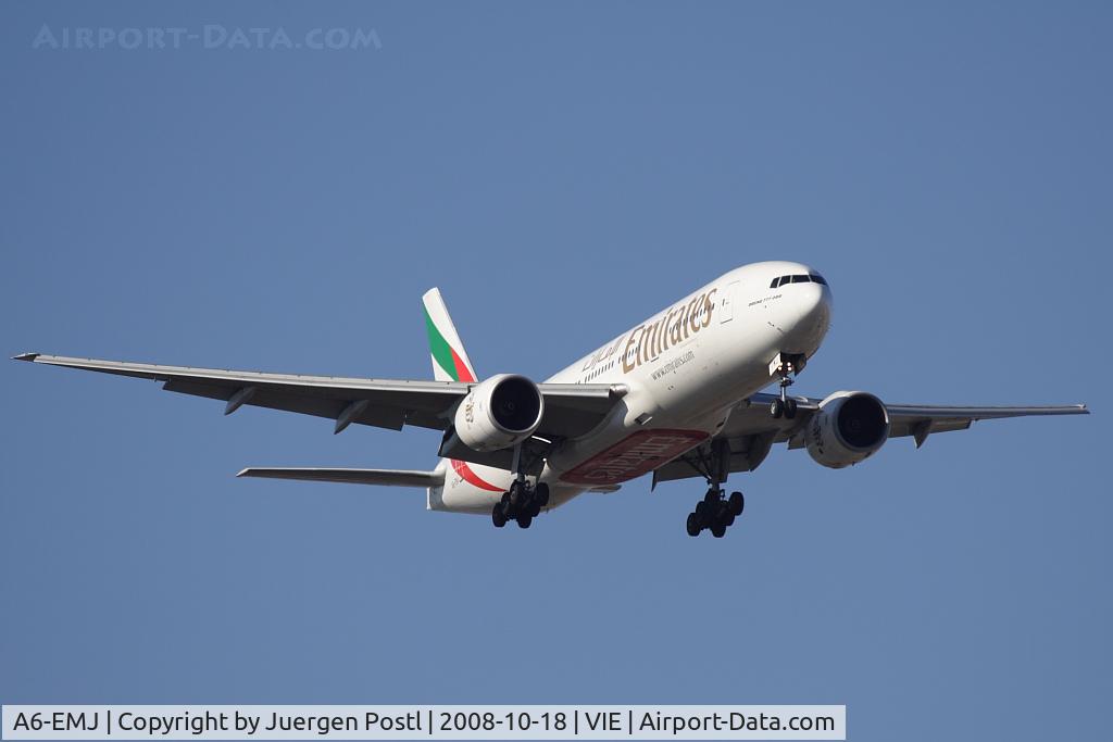 A6-EMJ, 1997 Boeing 777-21H/ER C/N 27253, Boeing 777-21H (ER)
